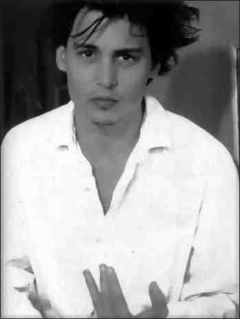../Images/johnny_depp03_07.jpg